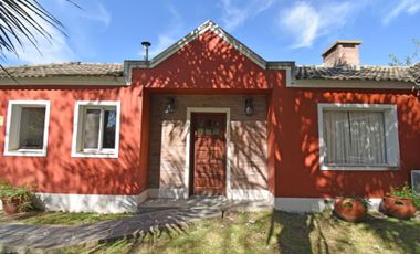 Venta Casa con pileta Barrio Privado Las Fuentes