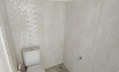 RUMAH 2 LANTAI KHARISMA TOWNHOUSE JUAL CEPAT, SISA 1 UNIT !