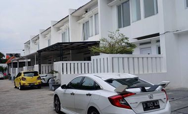 RUMAH 2 LANTAI KHARISMA TOWNHOUSE JUAL CEPAT, SISA 1 UNIT !