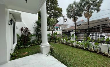 Dijual Rumah MURAH Mewah Siap Huni di area Tanjung Duren, Jalan Besar
