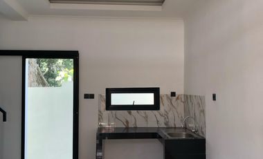 Rumah 2 LT Lokasi Strategis Harga Murah  Dekat Kampus UMY