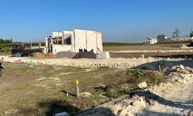 dijual tanah dekat pasar dan banyak jalan tembusan