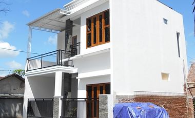 dijual rumah di bantul dekat kampus UMY kasihan bantul