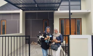 RUMAH 300 JUTAAN DI SUKODONO SIDOARJO