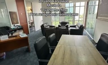 DISEWAKAN OFFICE FURNISH DI THE CEO BUILDING