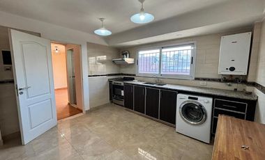Piso en alquiler en Wilde Centro