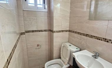 Piso en alquiler en Wilde Centro
