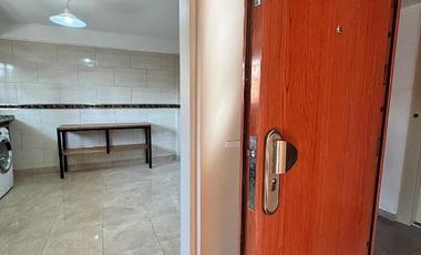 Piso en alquiler en Wilde Centro