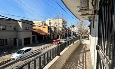 Piso en alquiler en Wilde Centro