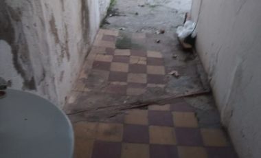 Casa PH en alquiler en Quilmes Este