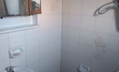 Casa PH en alquiler en Quilmes Este