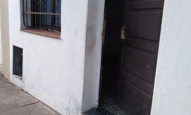 Casa PH en alquiler en Quilmes Este