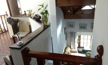 Casa en venta en Quilmes Este