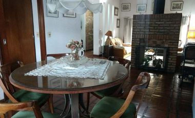 Casa en venta en Quilmes Este