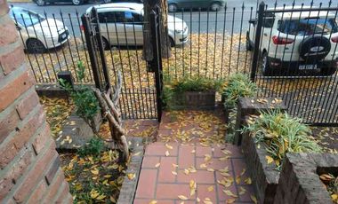 Casa en venta en Quilmes Este