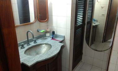 Casa en venta en Quilmes Este