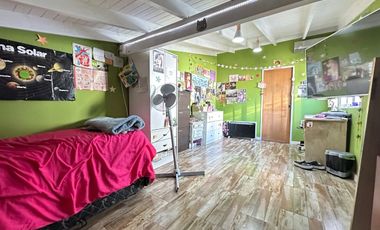 VENTA CASA 5 AMB C/PATIO PILETA Y GARAGE - BURZACO
