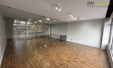 Oficina en Arriendo en Edificio Central Lake