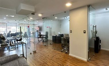 Oficina en Arriendo en Edificio Central Lake