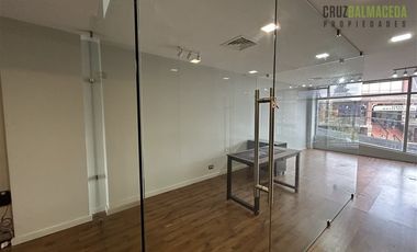Oficina en Arriendo en Edificio Central Lake