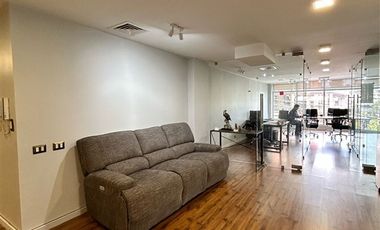 Oficina en Arriendo en Edificio Central Lake
