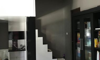 Burgundy Summarecon Bekasi 2 Unit Rumah Lebar 8 Plus Isinya Nego Diban