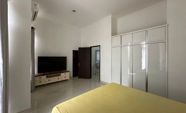 DIJUAL TOWNHOUSE FULL FURNISH D’MIRO RESIDENCE SIMPANG BLK PALEMBANG