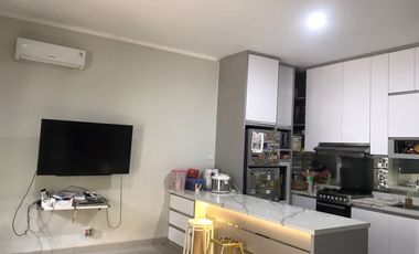 Burgundy Summarecon Bekasi 2 Unit Rumah Lebar 8 Plus Isinya Nego Diban