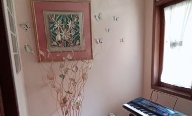 Jual Murah Rumah 2Lantai Di Taman Rempoa Indah, Tangerang Selatan.