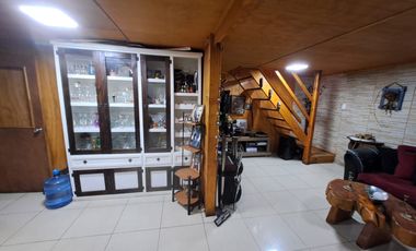 VENTA CASA 2 PISOS EN EL CORAZON DE QUILICURA