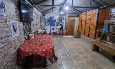 VENTA CASA 2 PISOS EN EL CORAZON DE QUILICURA