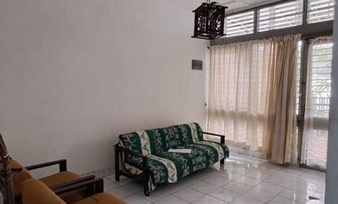 Turun harga 4M luas 305m2, Rumah Strategis Rawamangun, Harga Mepet NJOP