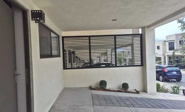 CASA EN RENTA CUMBRES GARCIA