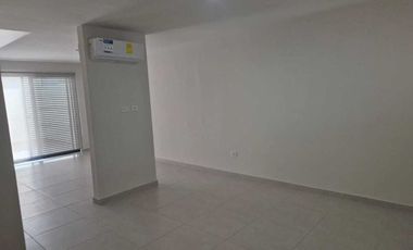 CASA EN RENTA CUMBRES GARCIA