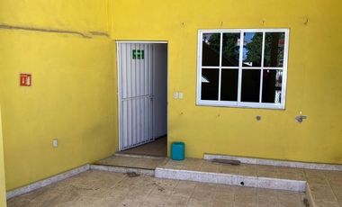 Casa en Venta que funcionaba como escuela, en zona centro.