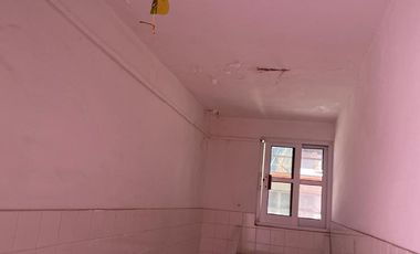 Casa en Venta que funcionaba como escuela, en zona centro.