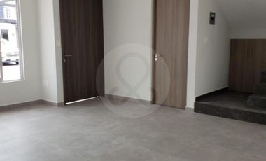 Florencia Casa en venta en Santa María