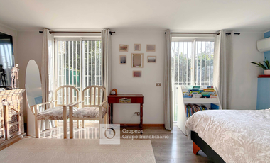 HERMOSA CASA REMODELADA 3HA 3BA 2EST 1BD