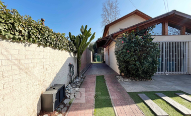 HERMOSA CASA REMODELADA 3HA 3BA 2EST 1BD
