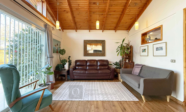 HERMOSA CASA REMODELADA 3HA 3BA 2EST 1BD