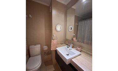 SE ARRIENDA HERMOSO DEPARTAMENTO AMOBLADO EN INNOVA