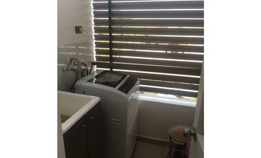 Vende Depto. con 2 dormitorios 2 baños en Los Andes