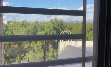 CASA EN VENTA O RENTA EN  PRIVADA LOS PINOS, LA CAMPIÑA.