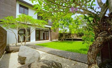 2 Unit Luxury Villa Full Furnished di Pengosekan Ubud