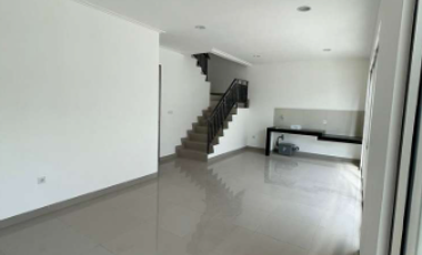 Di sewakan Rumah sewa termurah, siap huni, di PIK2