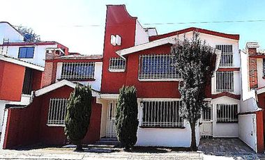 Casa en Venta  o Renta en San Francisco Coaxusco, Metepec