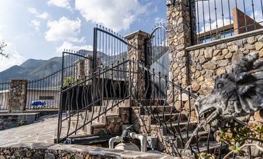 Casa en La Mojonera en Chapala en Venta