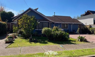 Casa en Venta en villa esmeralda ,