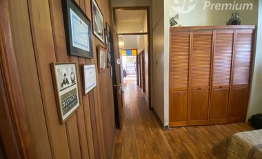 Casa en Venta en BOLIVIANA ESQUINA 21 DE MAYO