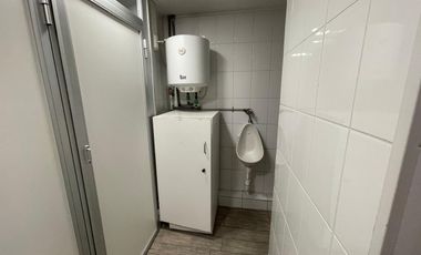 ARRIENDO Oficina habilitada de 697,70 m2, Metro Pedro de Valdivia